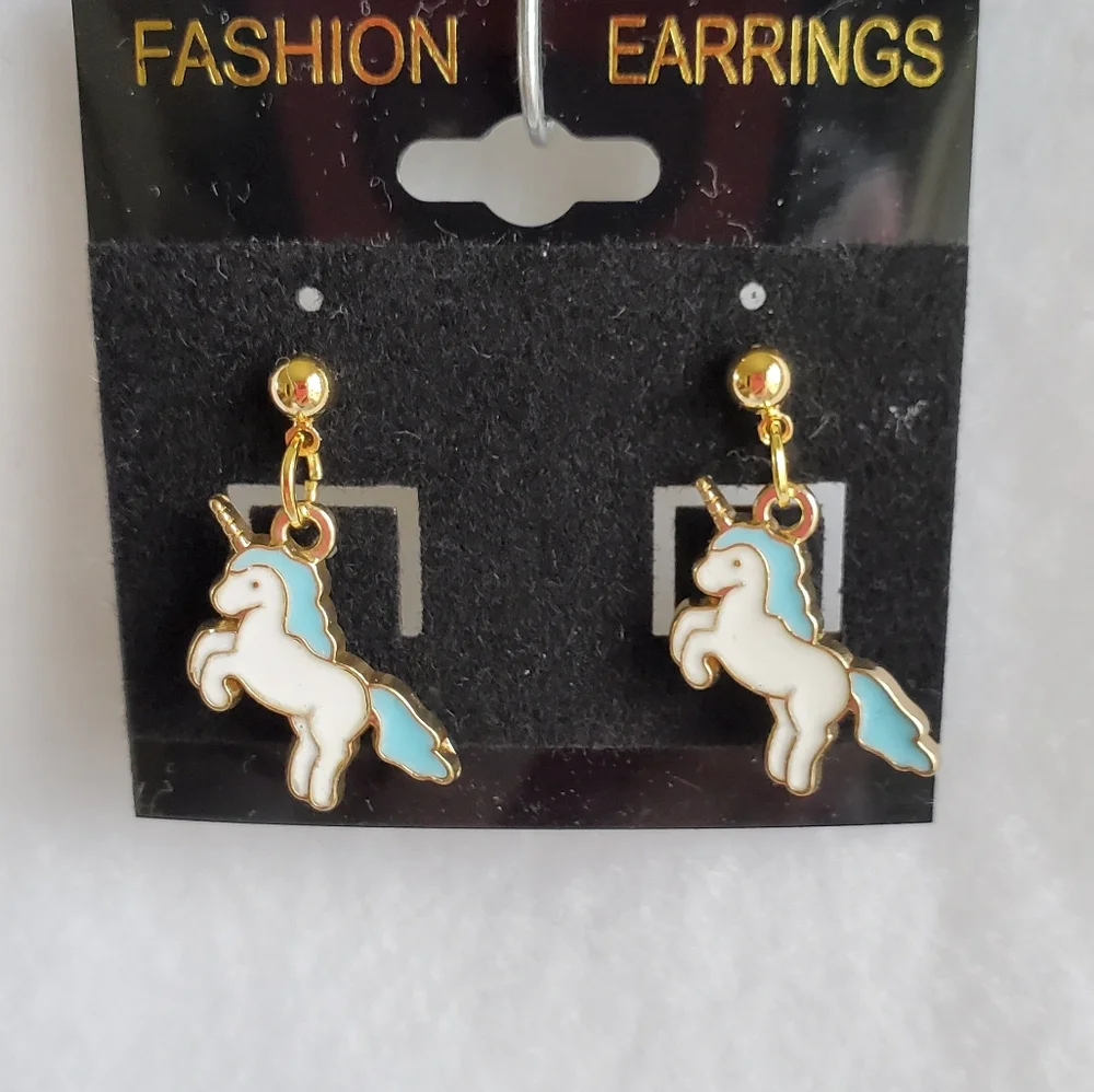 Girls unicorn post earrings in blue